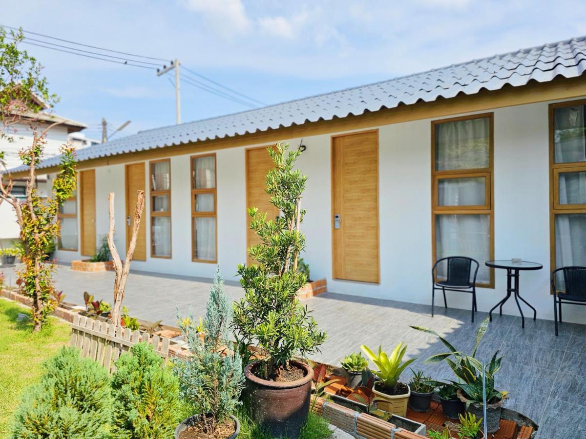 Sherva101 Home And Hostel Чиангмай Екстериор снимка