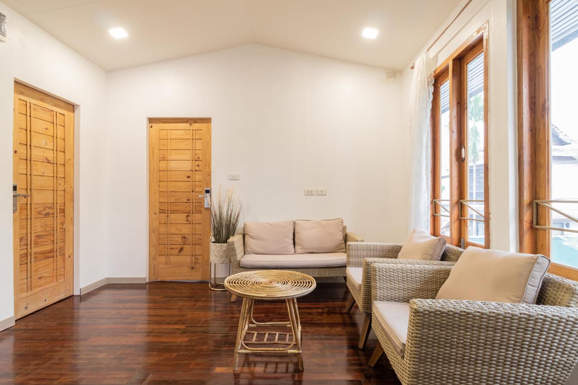 Sherva101 Home And Hostel Чиангмай Стая снимка